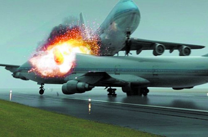 Boeing 747s on the ground at the Tenerife